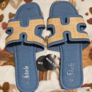 SHEIN Blue and Tan Wide Fit Sandals